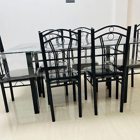 J & J Homestay Джафна Екстериор снимка