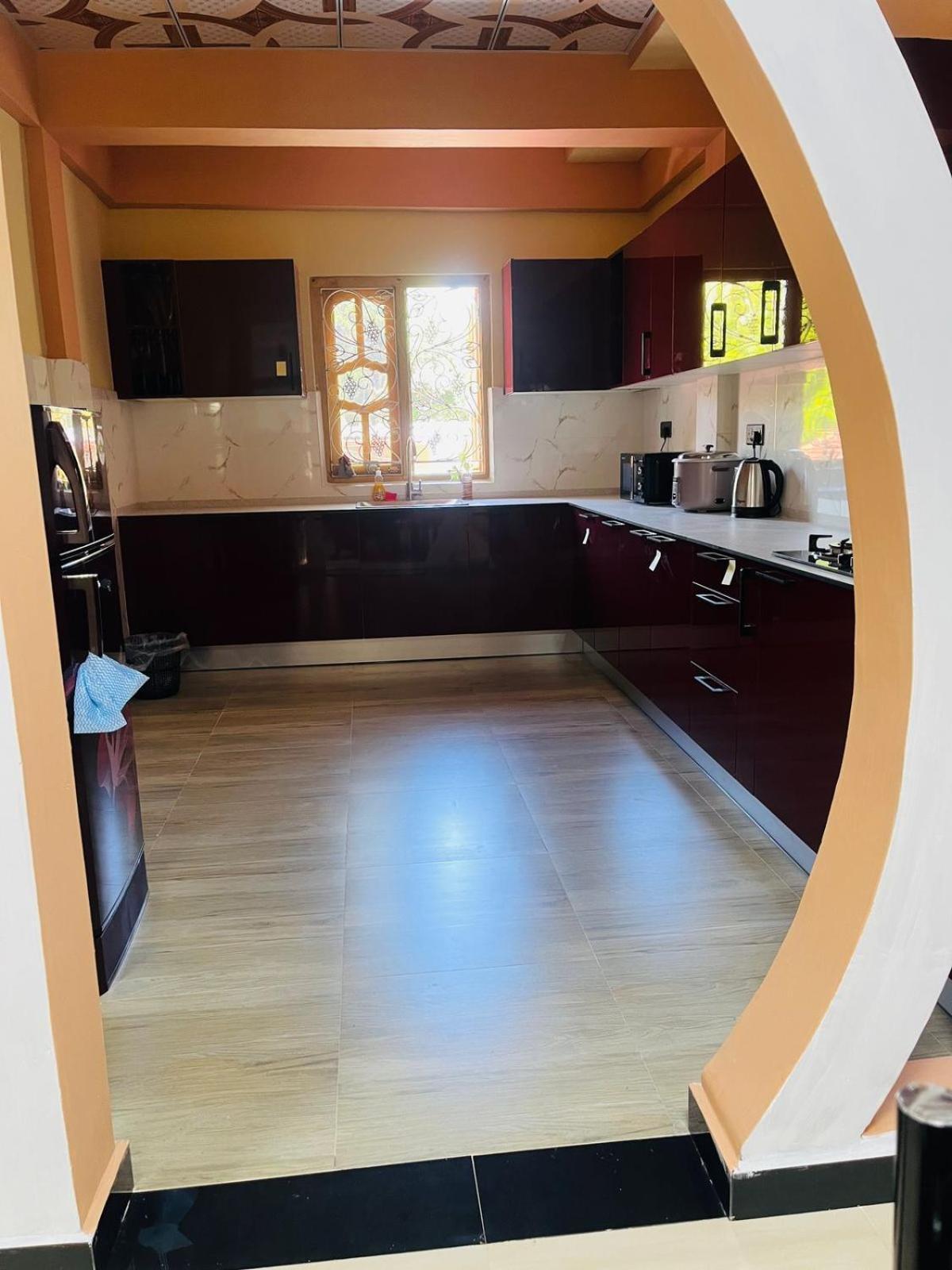 J & J Homestay Джафна Екстериор снимка